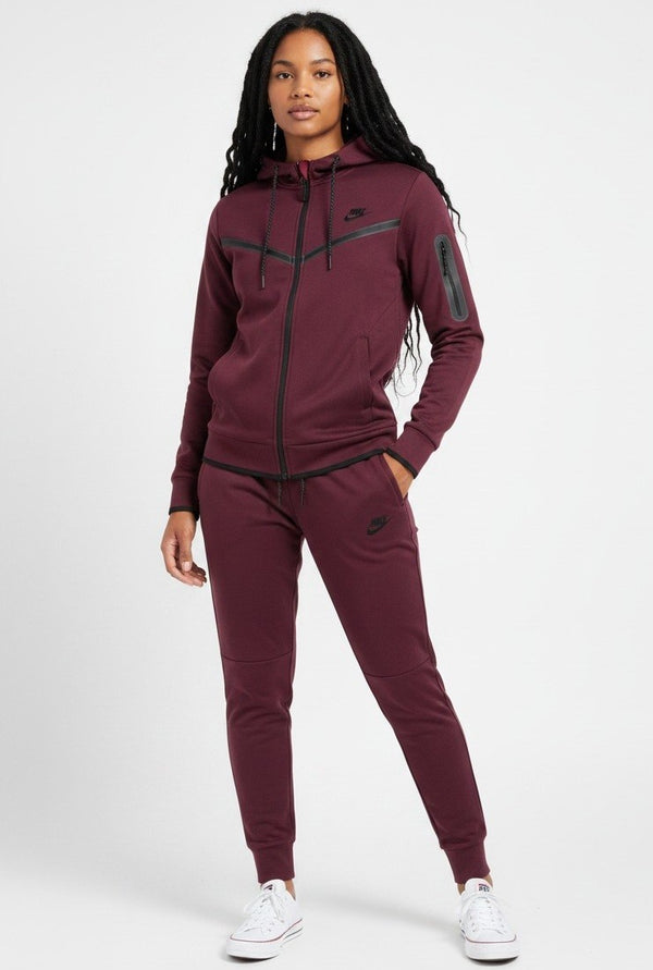 Nike Sportswear Tech Fleece Windrunner Women's Full-Zip Hoodie & Pants Set